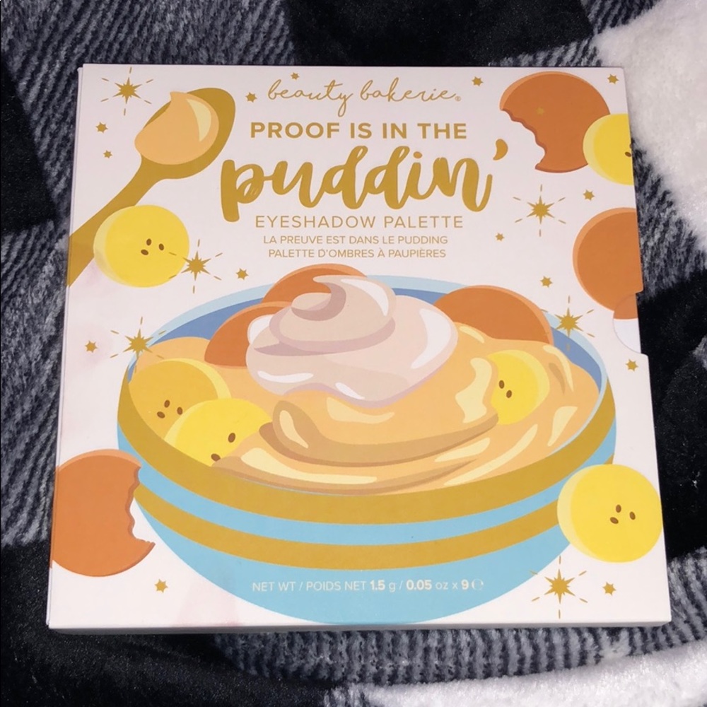 Beauty bakerie pudding eyeshadow pallet